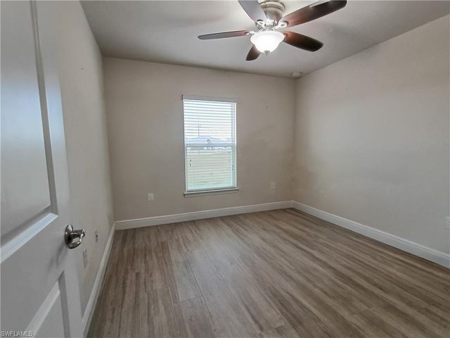 1426 NE 5th PL, Cape Coral, FL 33909