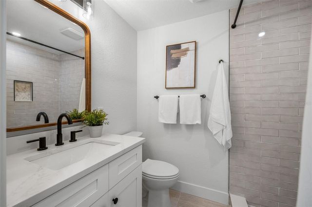 6330 3RD AVENUE N, St Petersburg, FL 33710