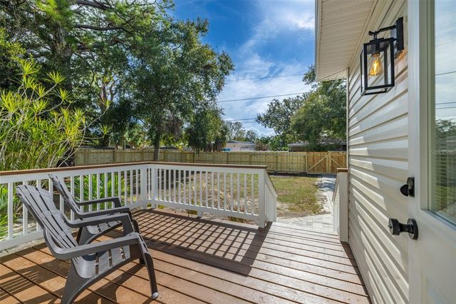 6330 3RD AVENUE N, St Petersburg, FL 33710