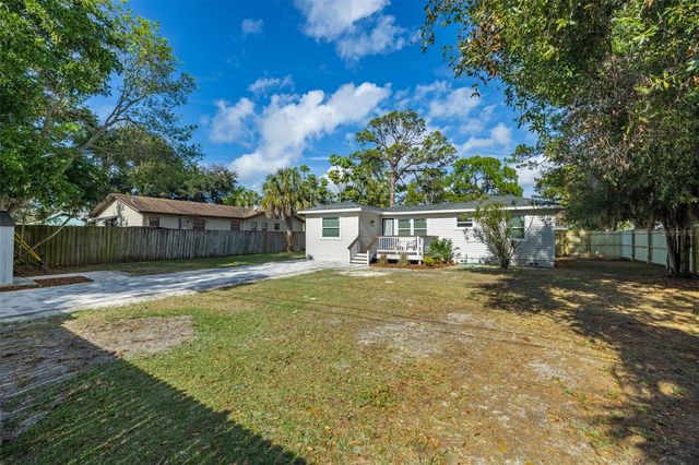 6330 3RD AVENUE N, St Petersburg, FL 33710