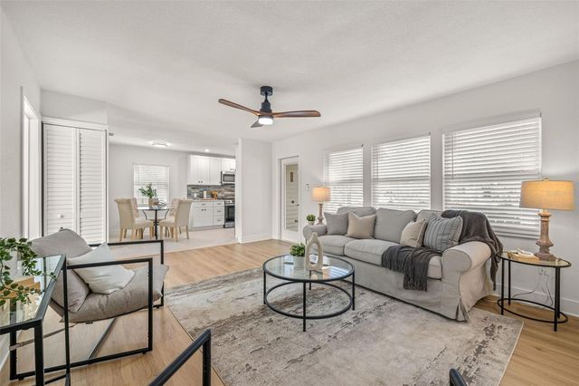 6330 3RD AVENUE N, St Petersburg, FL 33710