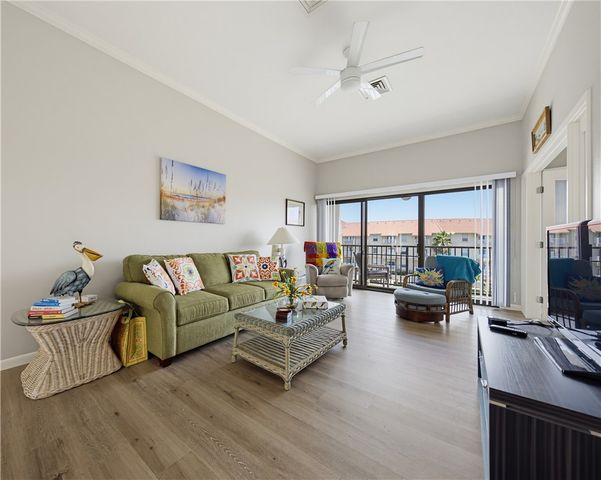 14514 E Cabana St E 301, Corpus Christi, TX 78418