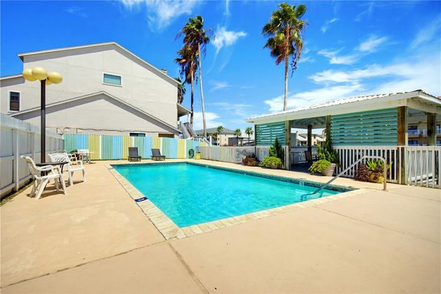 14514 E Cabana St E 301, Corpus Christi, TX 78418