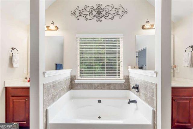 4815 Roosevelt Circle, Cumming, GA 30040