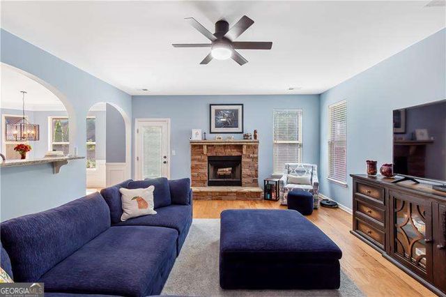 4815 Roosevelt Circle, Cumming, GA 30040