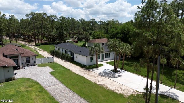 2931 16th AVE NE, Naples, FL 34120