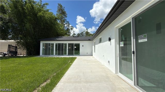 2931 16th AVE NE, Naples, FL 34120