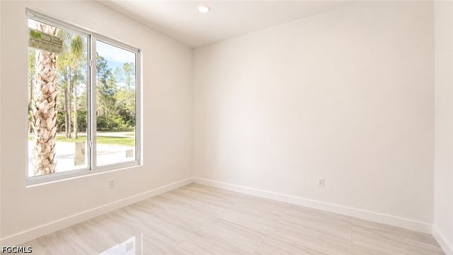 2931 16th AVE NE, Naples, FL 34120
