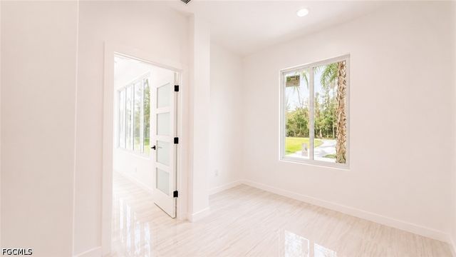 2931 16th AVE NE, Naples, FL 34120
