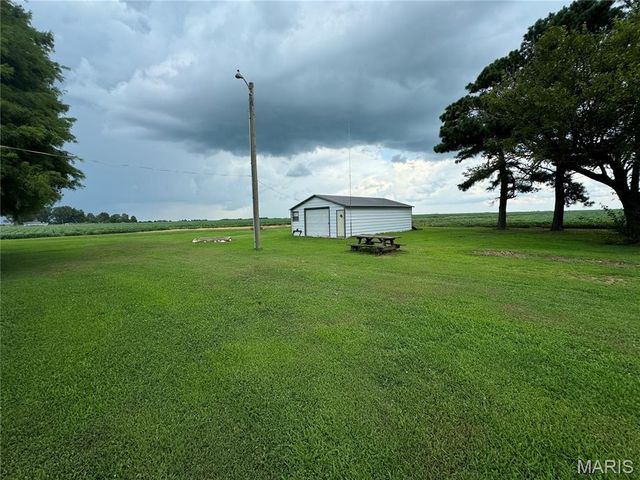 10111 State Highway A, Bragg City, MO 63827