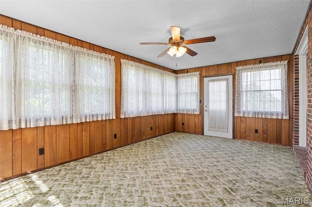 2976 Highway A, Washington, MO 63090