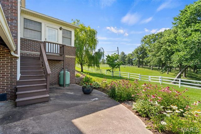 2976 Highway A, Washington, MO 63090