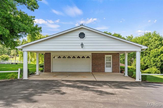2976 Highway A, Washington, MO 63090