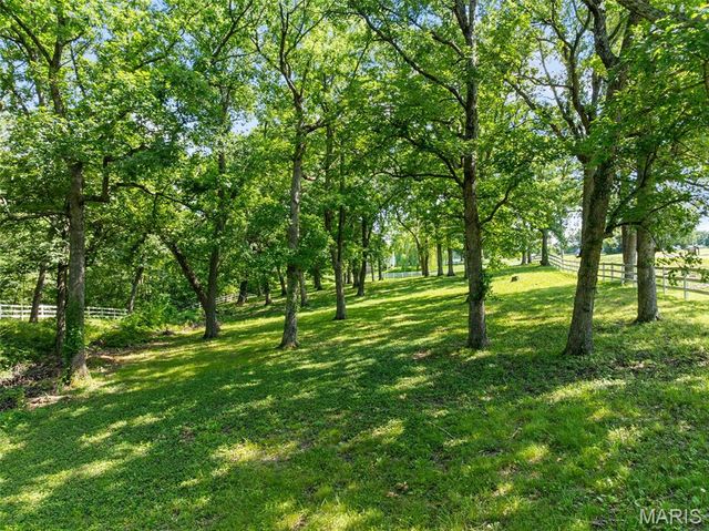 2976 Highway A, Washington, MO 63090