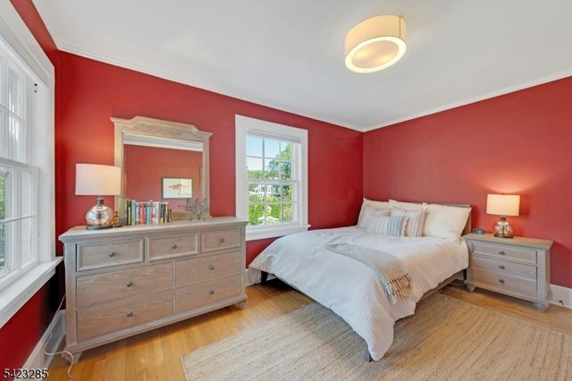 212 Midland Ave, Montclair Twp., NJ 07042