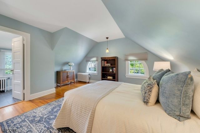 212 Midland Ave, Montclair Twp., NJ 07042