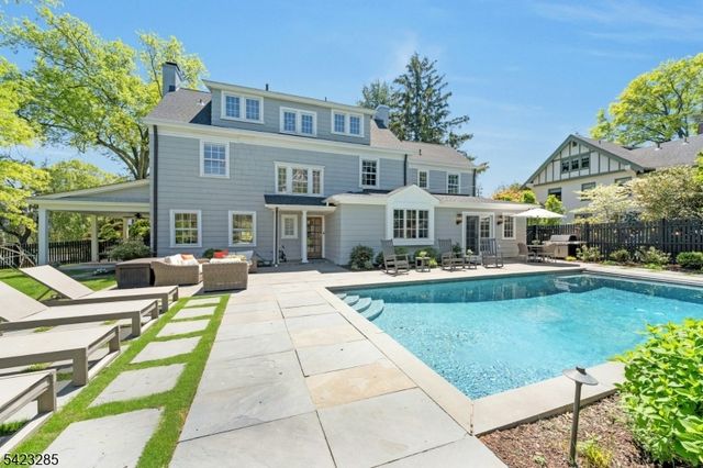 212 Midland Ave, Montclair Twp., NJ 07042