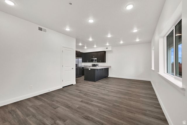 36 W 1600 N, Sunset, UT 84015
