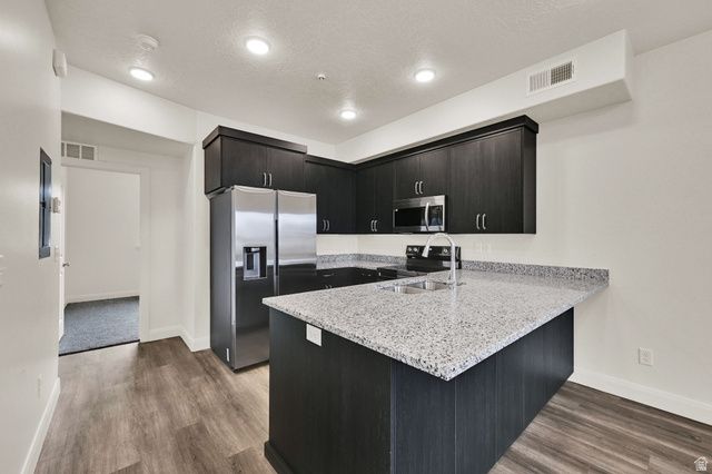 36 W 1600 N, Sunset, UT 84015