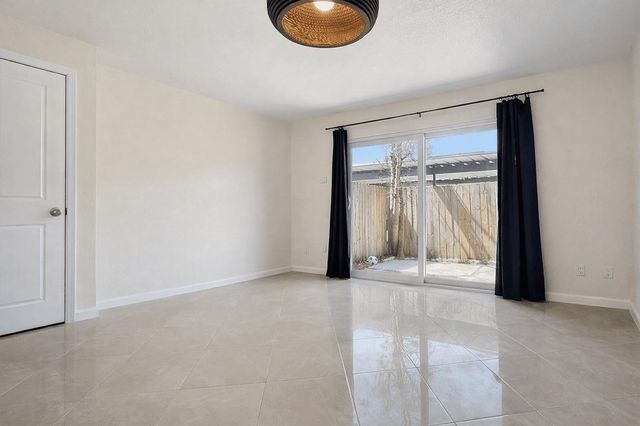 7827 Leonora St 5, Houston, TX 77061