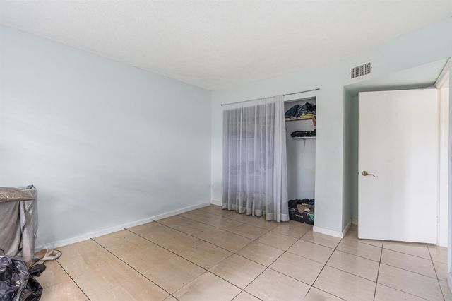 3777 NW 78th Avenue 1b, Davie, FL 33024