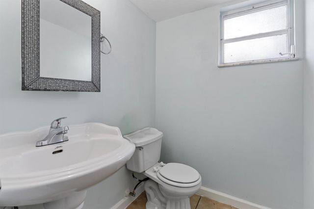3777 NW 78th Avenue 1b, Davie, FL 33024