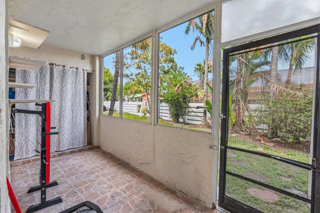 3777 NW 78th Avenue 1b, Davie, FL 33024