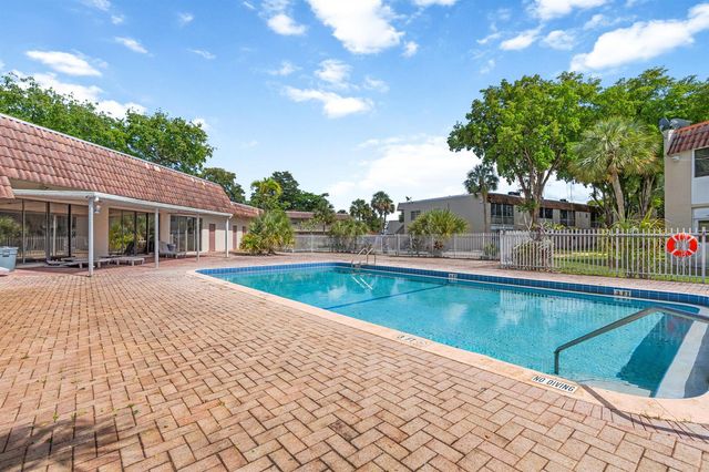3777 NW 78th Avenue 1b, Davie, FL 33024