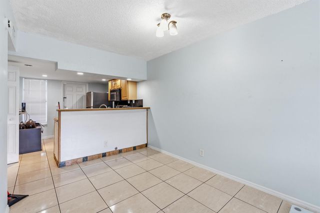 3777 NW 78th Avenue 1b, Davie, FL 33024