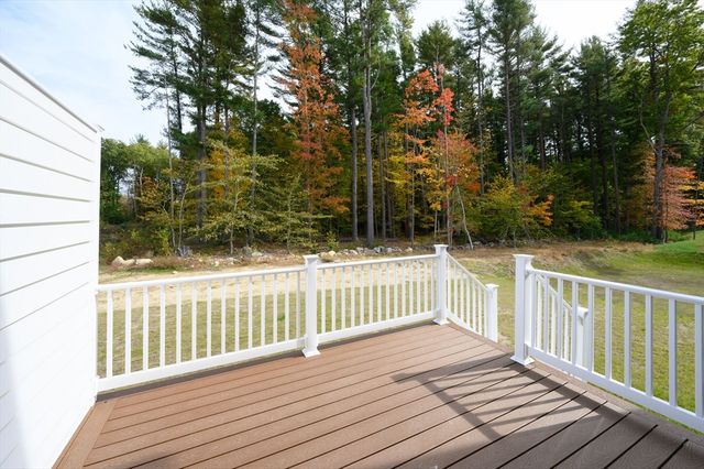 7 Hayford Trail 12, Hanson, MA 02341
