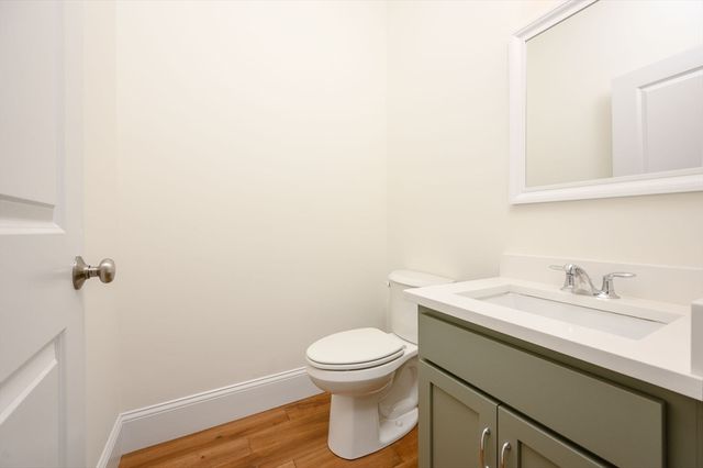 7 Hayford Trail 12, Hanson, MA 02341