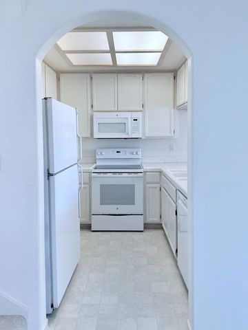 106 Sunnyhills Court, Milpitas, CA 95035