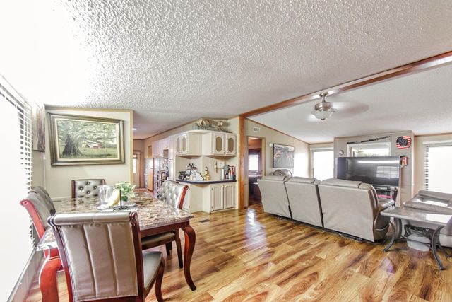 1816 Himalaya Ave, Thibodaux, LA 70301