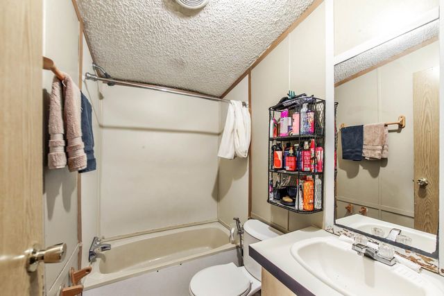 1816 Himalaya Ave, Thibodaux, LA 70301
