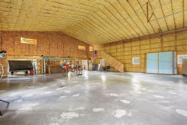 2861 W Polk Road, Hart, MI 49420