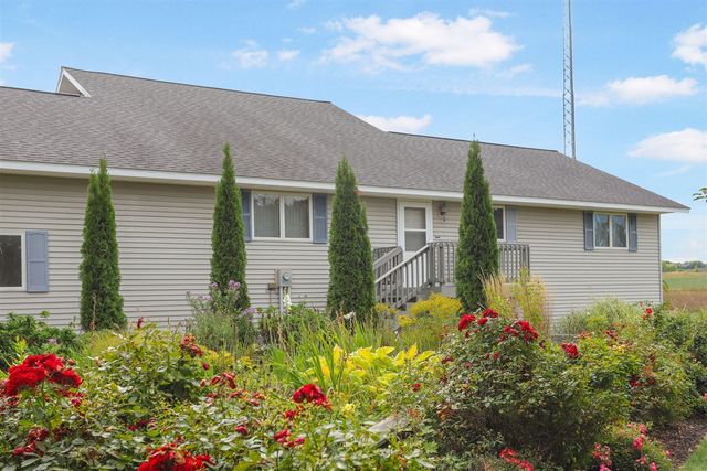 2861 W Polk Road, Hart, MI 49420