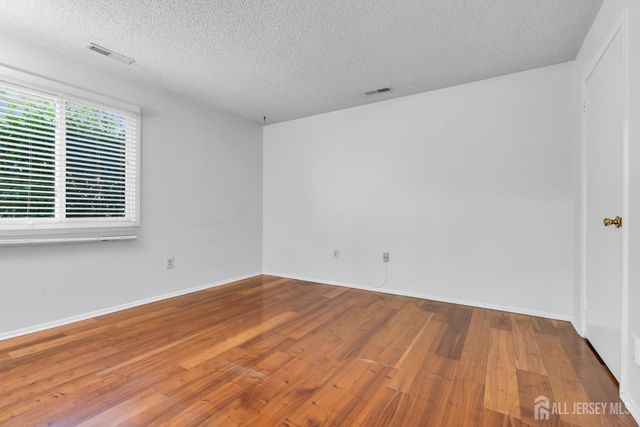 1719 Aspen Drive, Plainsboro, NJ 08536