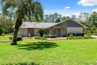 1212 W Redding Street, Hernando, FL 34442