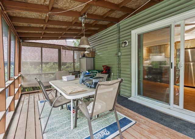 100 West St, Lowell, MA 01850