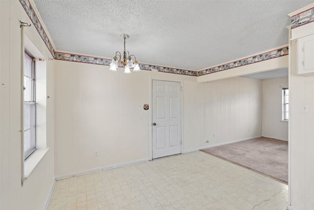 230 Nichols Drive, Canton, TX 75103