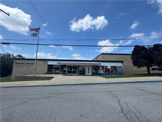 831 Harrison Street, New Castle, PA 16101