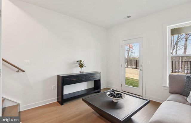 1134 CRESTED WOOD DR, Laurel, MD 20724