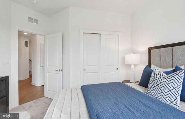 1134 CRESTED WOOD DR, Laurel, MD 20724