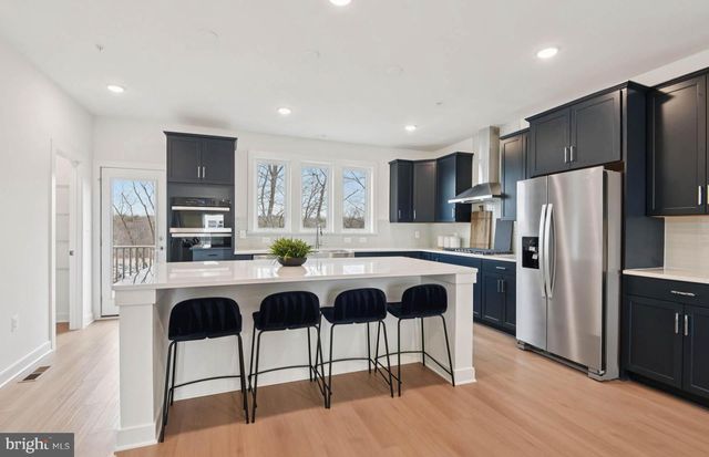 1134 CRESTED WOOD DR, Laurel, MD 20724