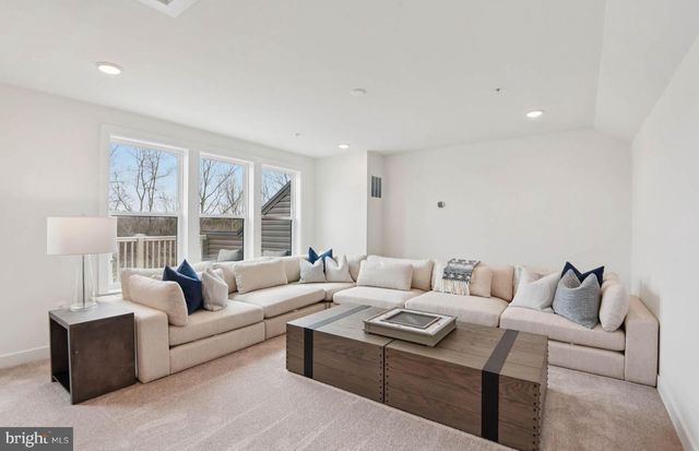 1134 CRESTED WOOD DR, Laurel, MD 20724