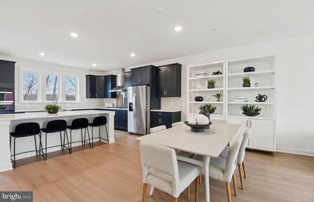 1134 CRESTED WOOD DR, Laurel, MD 20724