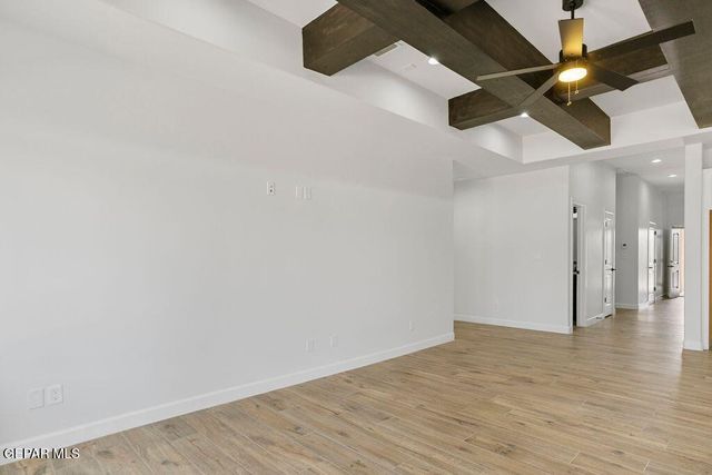 3760 Peak Place, El Paso, TX 79938