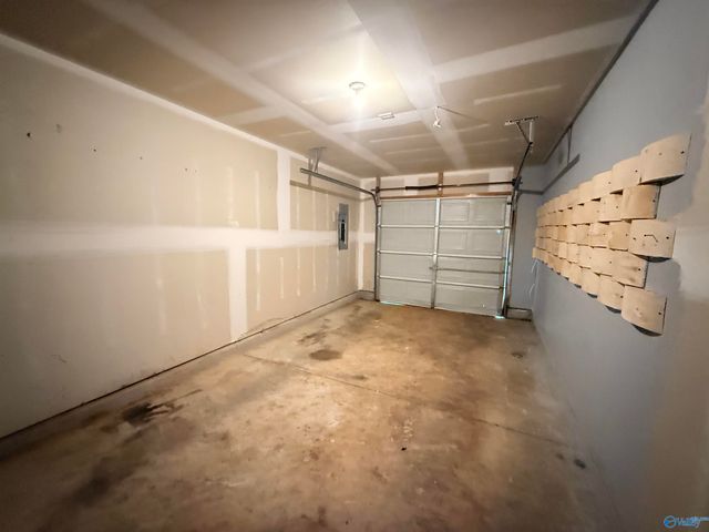 137 Jesse Layne Drive, Harvest, AL 35749