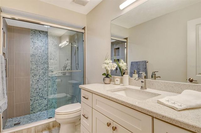119 WHISPERING SANDS CIRCLE V36, Sarasota, FL 34242