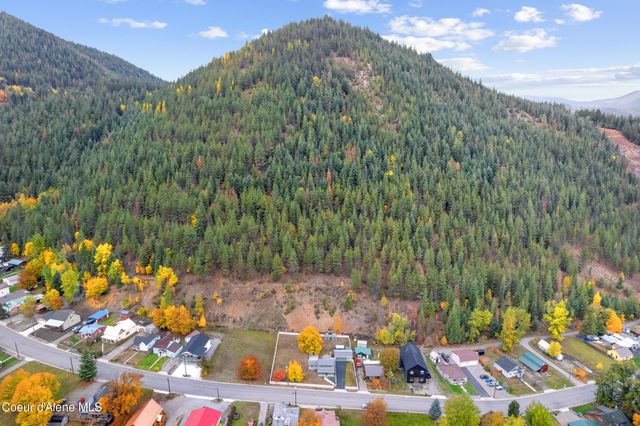 332 Main St, Wardner, ID 83837